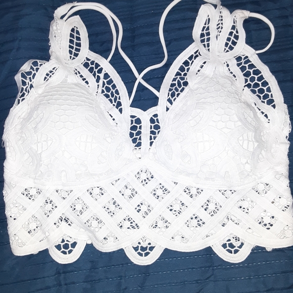 Bralette's - Picture 3 of 4